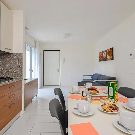 Appartement Bellarosa-1 By Interhome Lignano Sabbiadoro