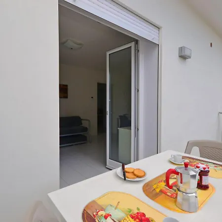 Bellarosa-1 By Interhome *